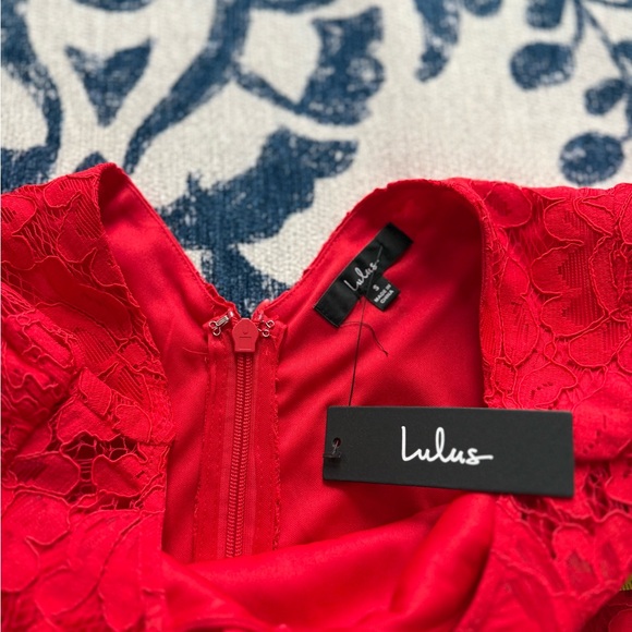 NWT Lulu’s Pearson Red Lace Short Sleeve Cocktail Mini Dress Size Small - Picture 5 of 6